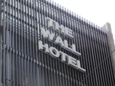The Wall - 0
