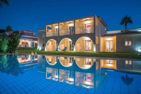 Aeolos Boutique and Suites - 51