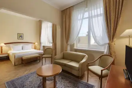 Ramada by Wyndham Plovdiv Trimontium - 4