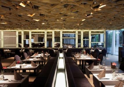 DoubleTree by Hilton Vienna Schonbrunn - 41