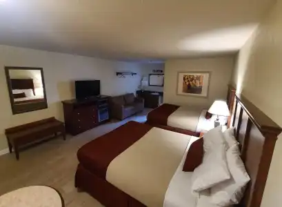 Homestead Motel - 67