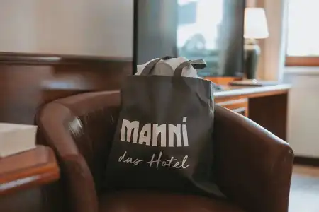 MANNI The - 107