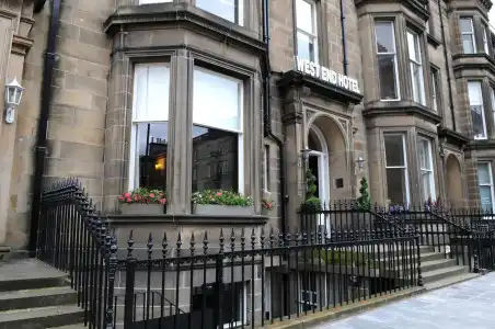 Revolver Edinburgh - 40