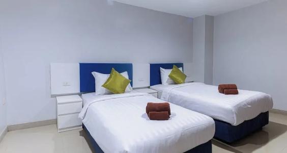 Silla Patong Boutique – Beach Walk Access - 41