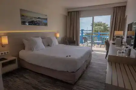 Best Western Le Roof - 110