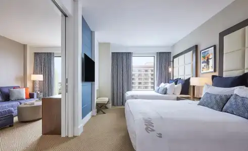The Waterfront Beach Resort, A Hilton - 245