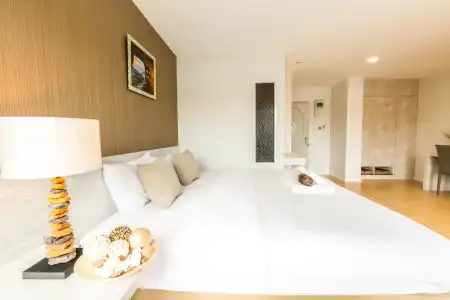 Baron Residence Bangkok - 3