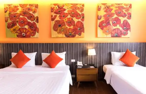 J Pattaya - 36