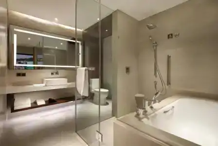 Hilton Garden Inn - 8