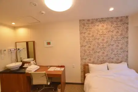 Okinawa Kariyushi LCH Izumizaki Kenchomae - 4