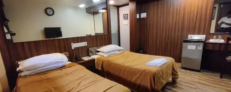 Metro Palace Mini-hotel - 19