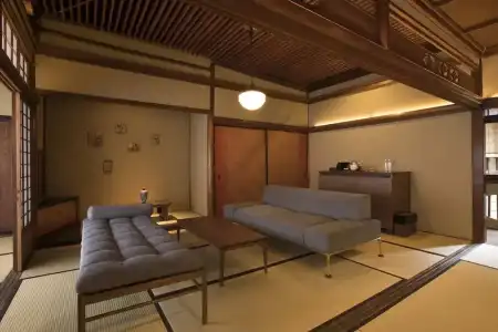 Sowaka - 100
