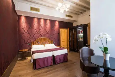 Locanda Leon Bianco on the Grand Canal - 55