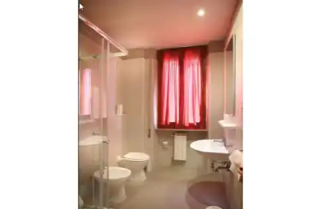 Ariston & Spa - 83