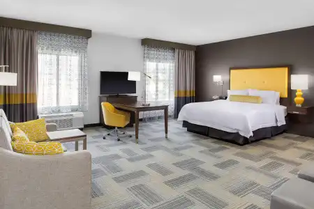 Hampton Inn & Suites Los Angeles/Hollywood - 69