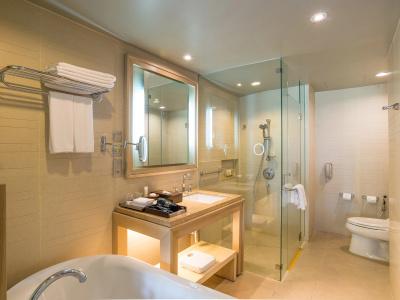 Dusit Thani Krabi Beach Resort - 38