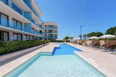 Caprice Skyline Aparthotel - 14
