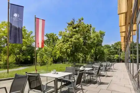 DoubleTree by Hilton Vienna Schonbrunn - 24