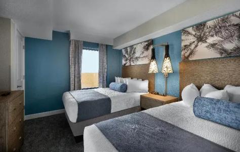 Breakers Resort - 241