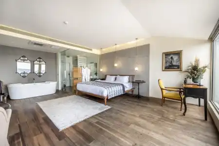 Ansen Suites - 98