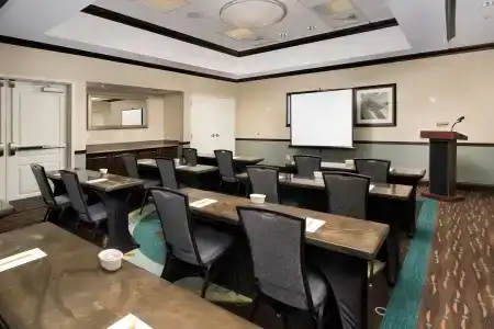 Hilton Garden Inn Winston-Salem/Hanes Mall - 20
