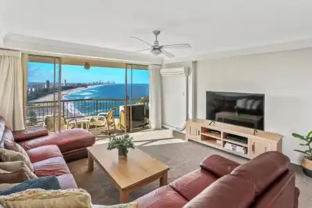 Gemini Court Holiday Apartments - 348