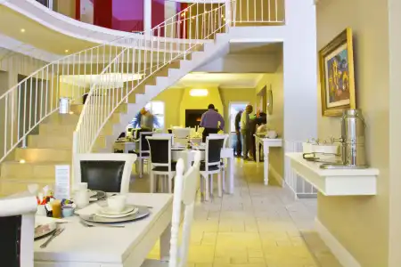 Atlantic Villa Boutique Guesthouse - 26