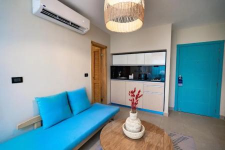 Redcon Suites - 111