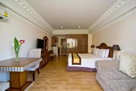 LK Royal Suite Pattaya - 51