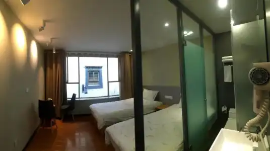 Fengma Feiyang Hostel - 110