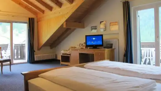 MyPARADIES - 3