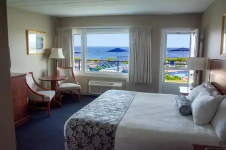 Atlantis Oceanfront Inn Gloucester - 22