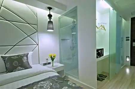Sukhumvit Suites - 62