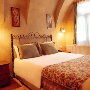 Melis Cave - 32