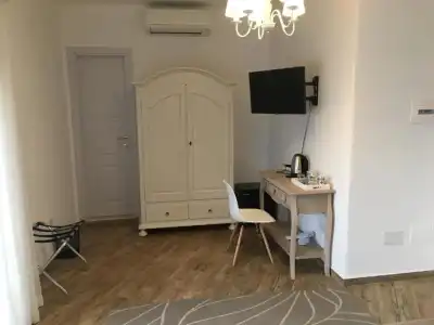 City Garden Guest House - 33