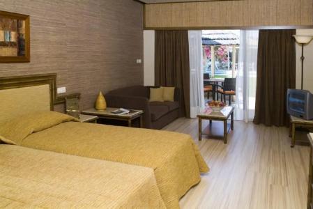 Palm Beach & Bungalows - 30