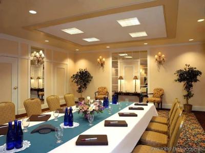 Deltas Burlington - 15