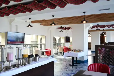 Central Inn Souq Waqif - 24