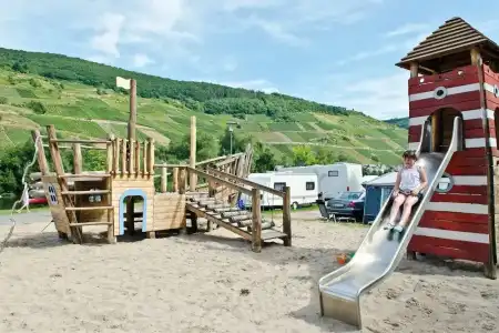 Garni Cafe im Hamm - 16