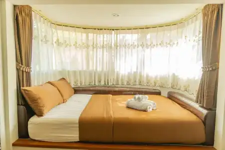 Apinya Resort Bangsarey - 3