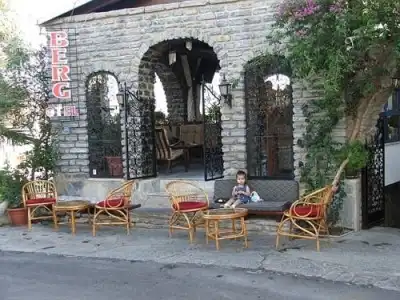 Berg Otel - 22