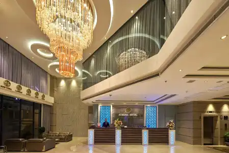 Athena Boutique - 1