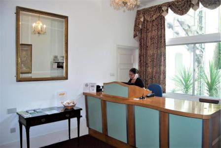 Albany - 32
