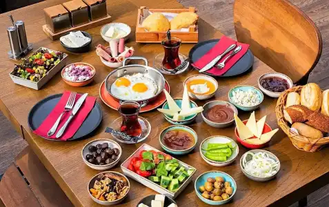 Meydan Besiktas - 8