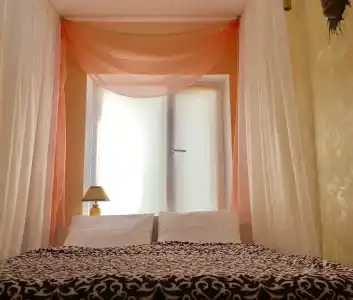 Alma Cinema Hostel - 1
