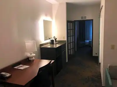 Best Western Erie Inn & Suites - 47