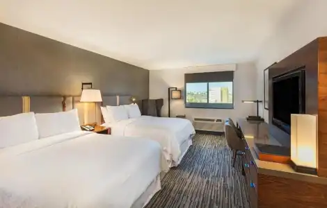 Four Points by Sheraton Los Angeles Westside - 70