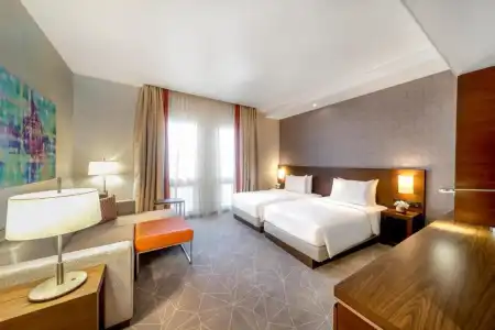 Hyatt Place Wasl District - 15