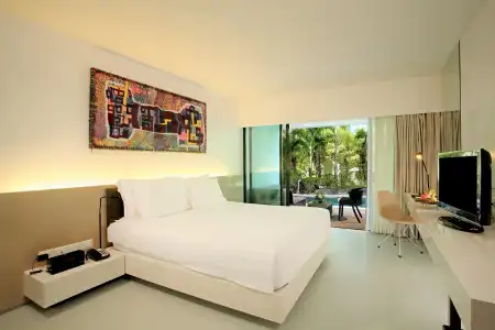 B-Lay Tong Beach Resort - 3