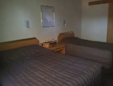 Fitzherbert Castle Motel - 2
